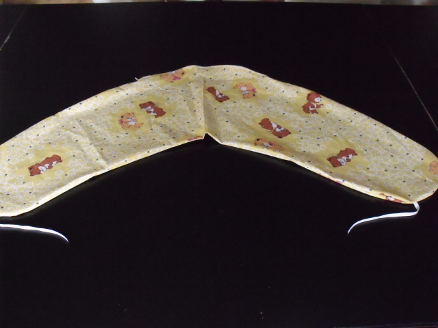 Kojící polštář Dětský svět bílý s větší šedou hvězdou