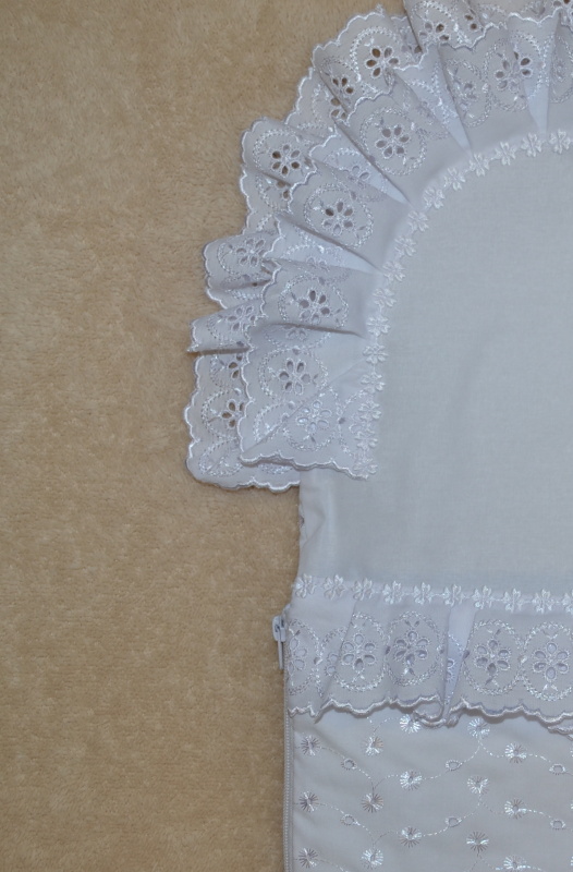 Krajkový fusak pro panenku Dětský svět 