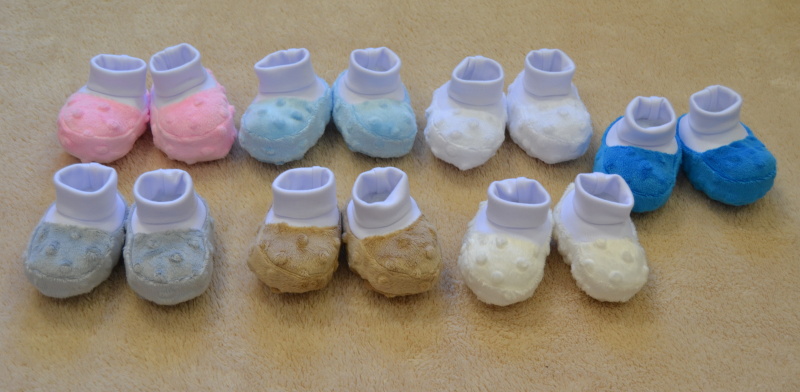 Kojenecké papučky Dětský svět Minky bílé