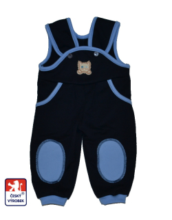 Dětské tepláčky s laclem a záplatami Dětský svět tmavě modré s kočičkou